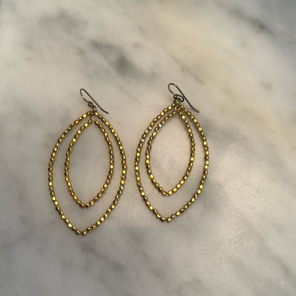 Stella and Dot gold plated beaded earrings